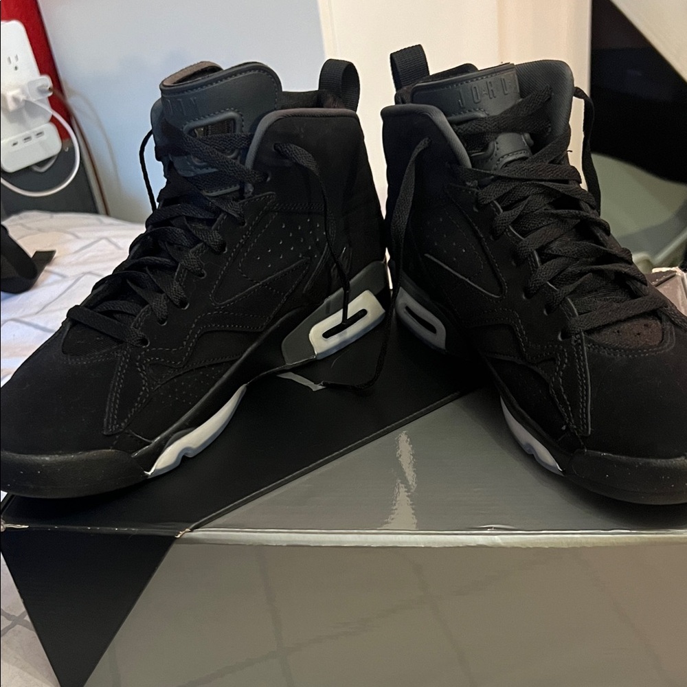 Jordan MVP size 9.